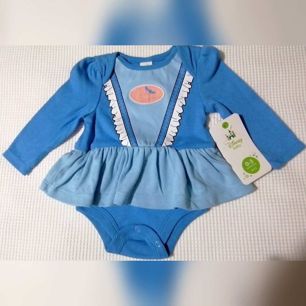 🔥SALE🔥 Disney Cinderella Onesie NWT Sizes 0-3M, 3-6M, 6-12M, 12-18M, 18-24M